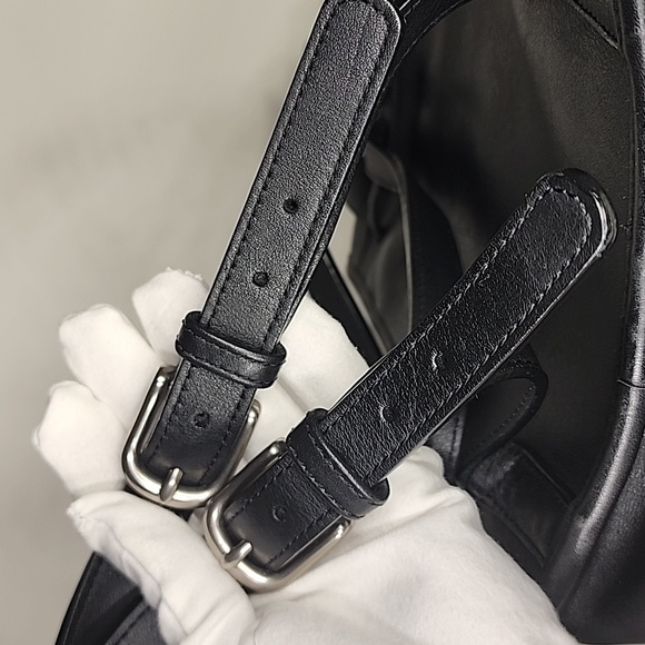 Vintage Coach Leather Daypack Drawstring Backpack - Picture 9 of 17